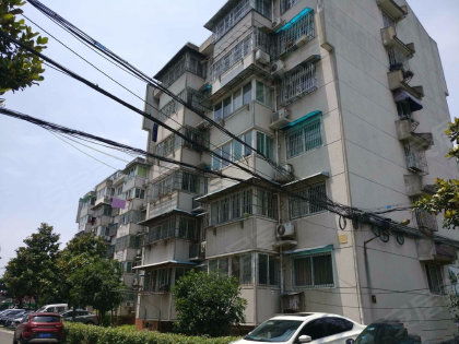 明远新村与七里新村 城乡结合部新型社区的缩影与发展思考