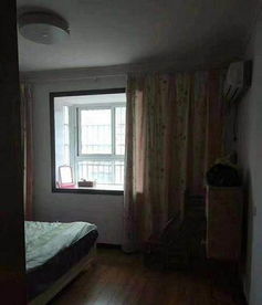 七里新村一期 95平2室2厅1卫中等装修房源，总价32万解析